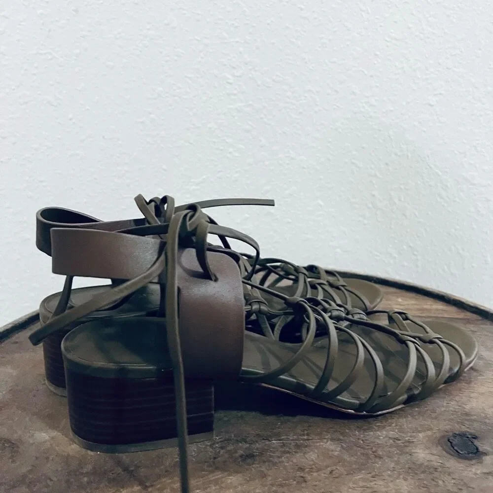 VINCE Beaumont Knotted Leather Gladiator Sandals Women’s 9